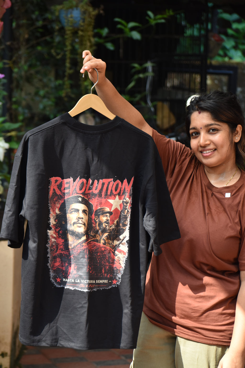 Revolution Che Over Sized T Shirt
